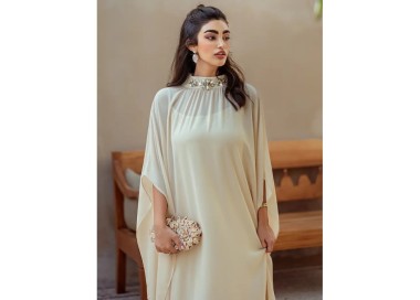 Robe de soirée 2 pièces avec collier strass incrusté CREME